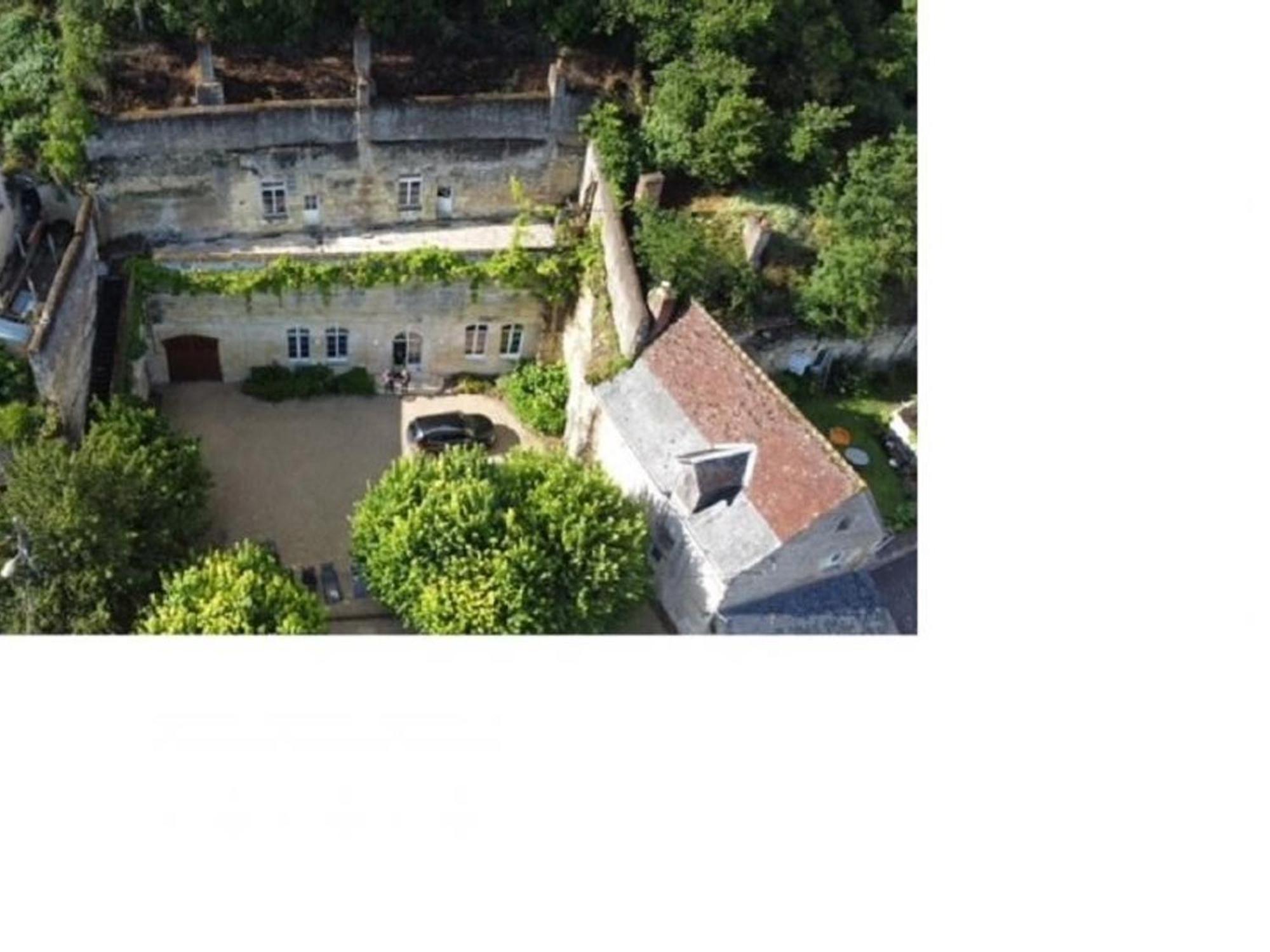 Maison Troglodyte Elegante Avec Spa, Salle De Jeux Et Jardin Clos A Vouvray - Fr-1-381-87 Екстериор снимка
