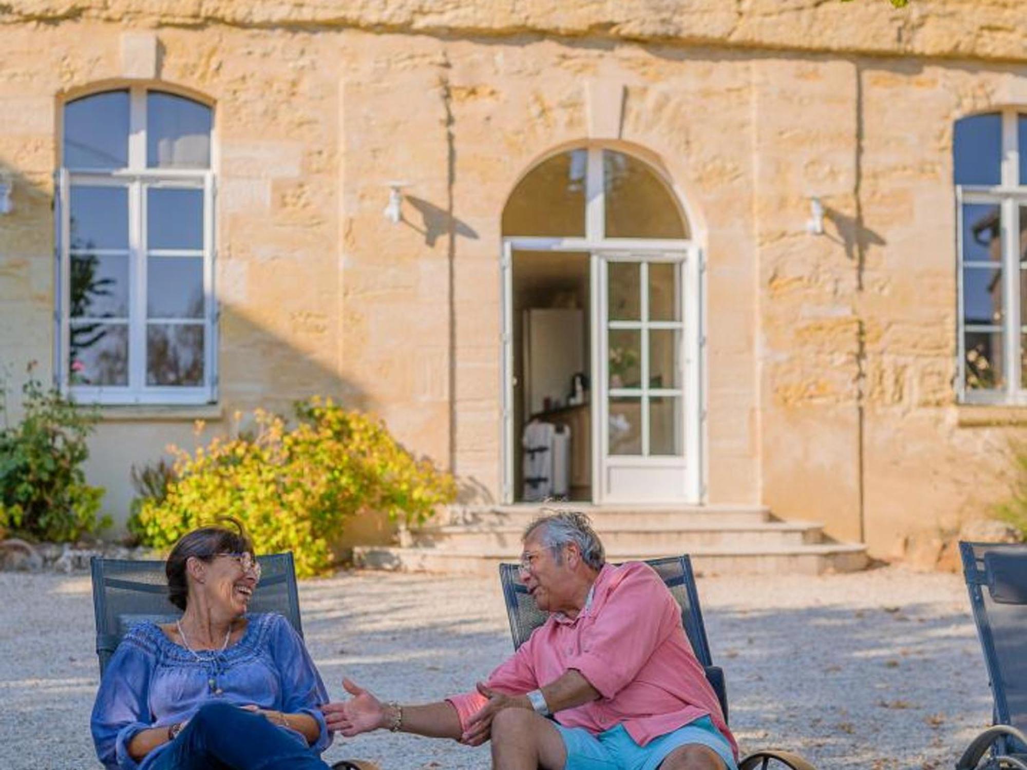 Maison Troglodyte Elegante Avec Spa, Salle De Jeux Et Jardin Clos A Vouvray - Fr-1-381-87 Екстериор снимка